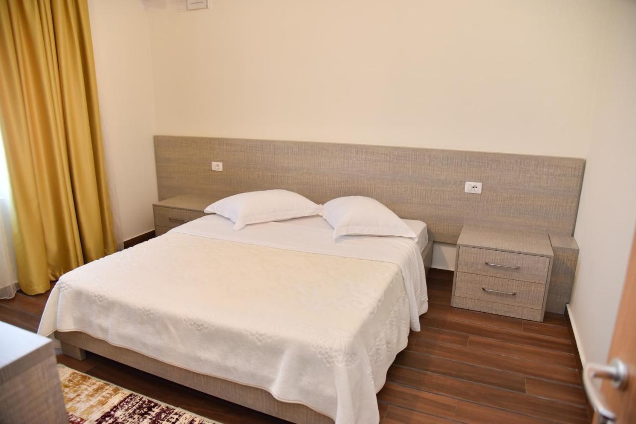 Hotel Imperiale Δυρράχιο Εξωτερικό φωτογραφία