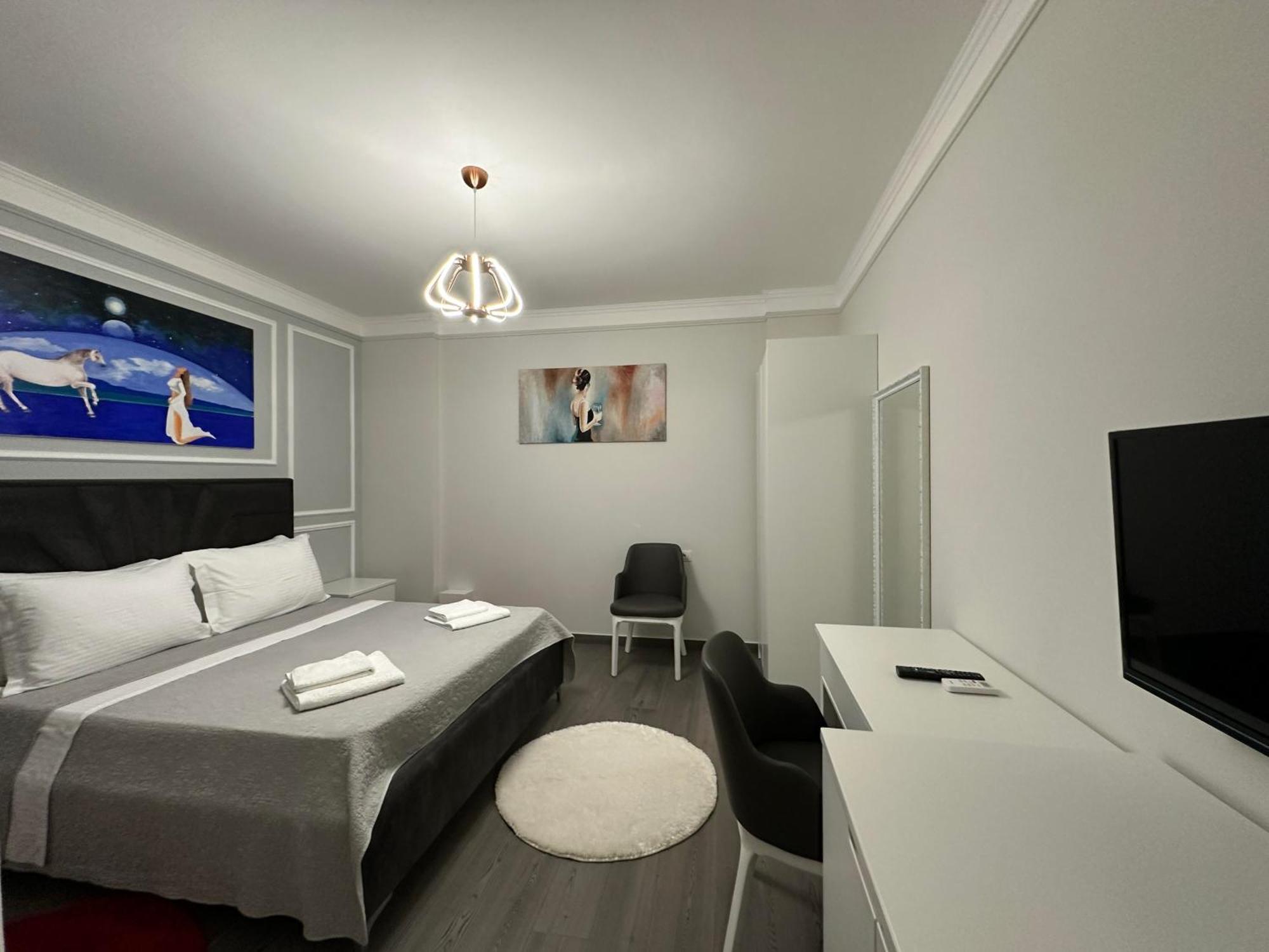 Hotel Imperiale Δυρράχιο Εξωτερικό φωτογραφία